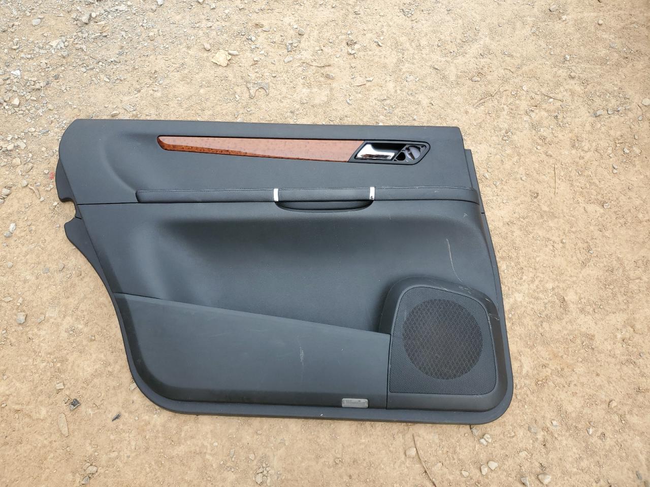 4JGCB56E48A070738 2008 Mercedes-Benz R 350