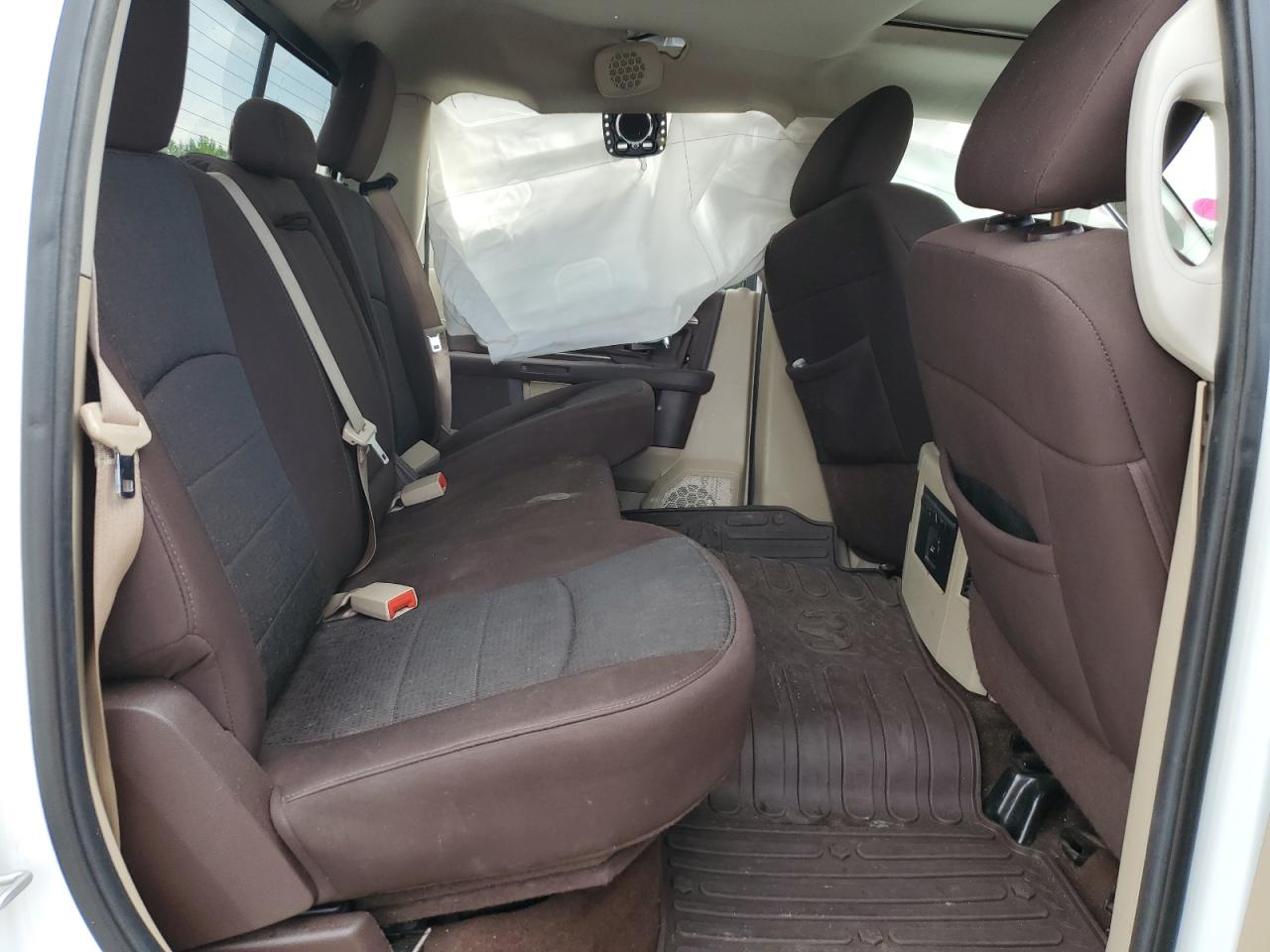 1C6RR6TT4ES205622 2014 Ram 1500 Slt