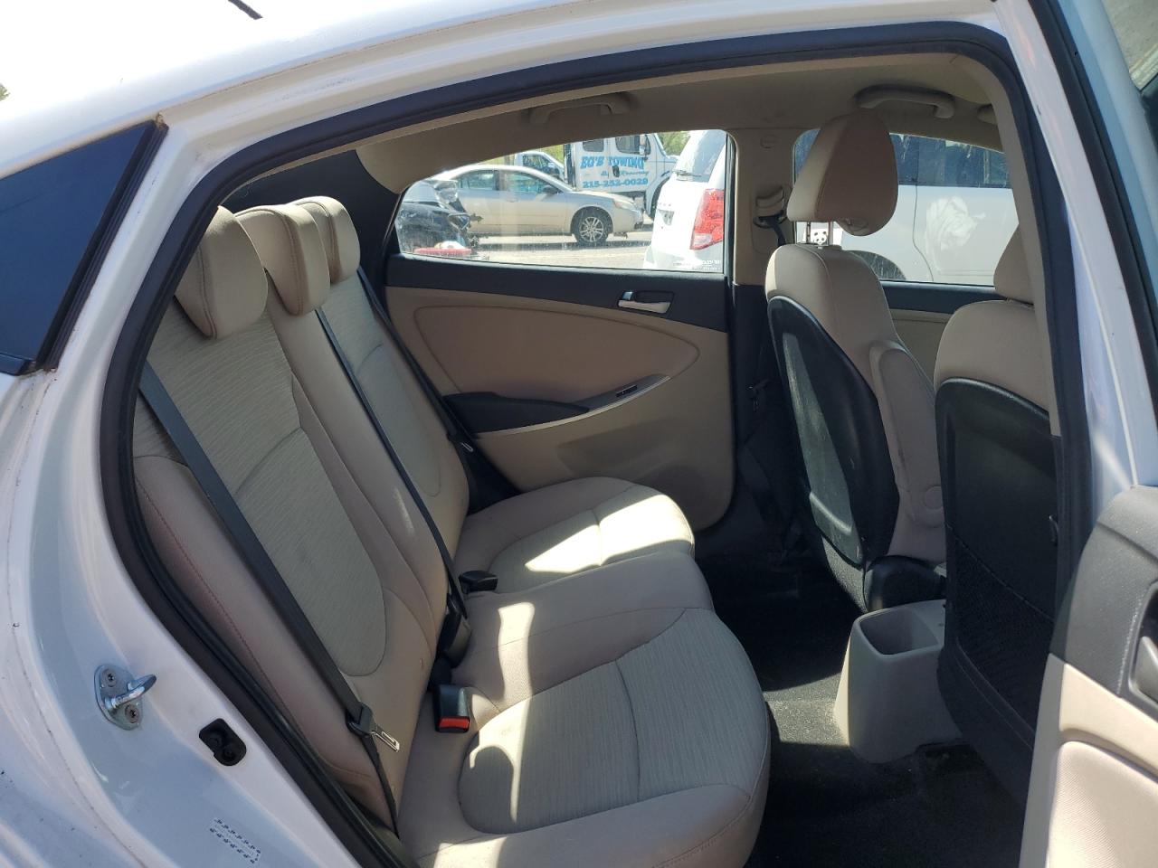 KMHCT4AE0HU363243 2017 Hyundai Accent Se