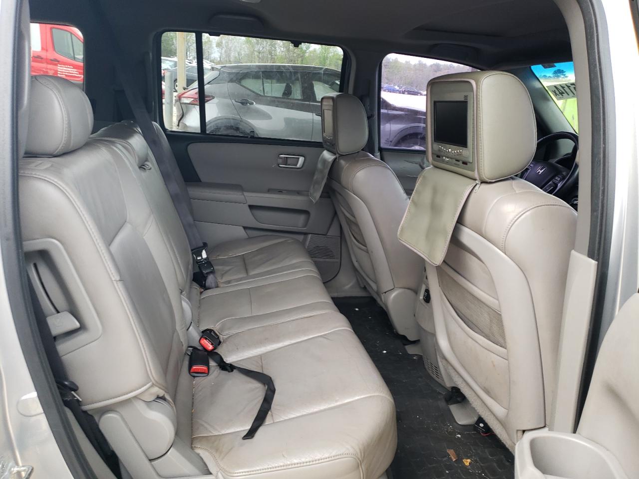 5FNYF3H80AB003657 2010 Honda Pilot Touring