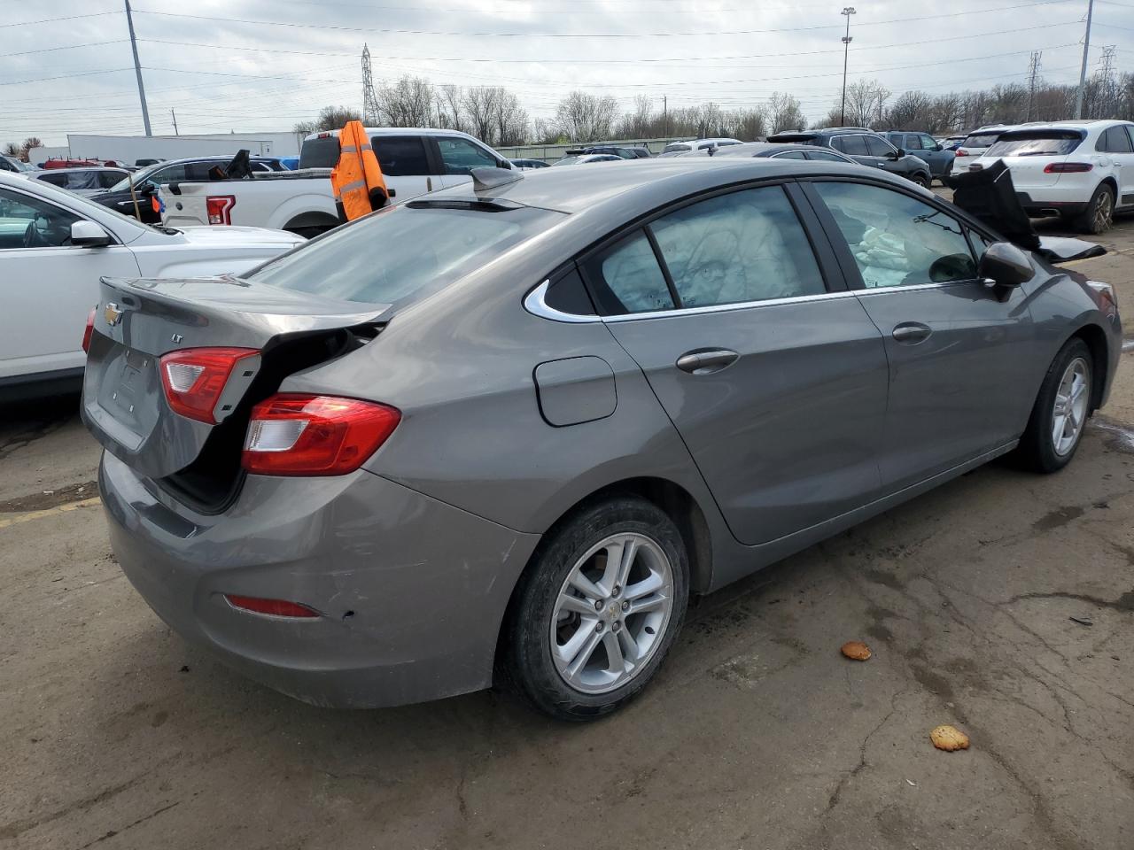 1G1BE5SM0H7261986 2017 Chevrolet Cruze Lt