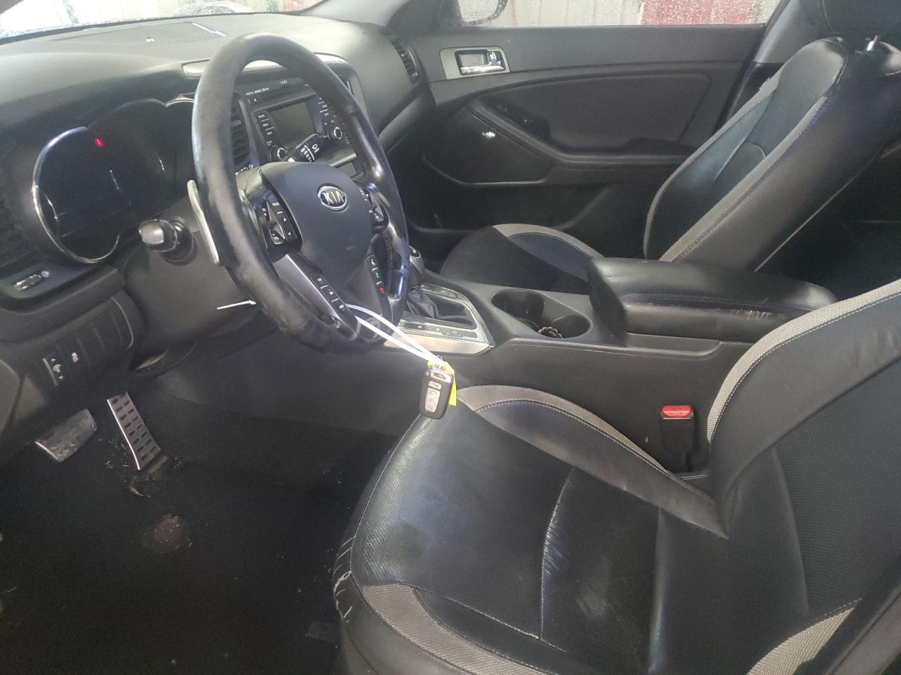 5XXGR4A63CG048528 2012 Kia Optima Sx