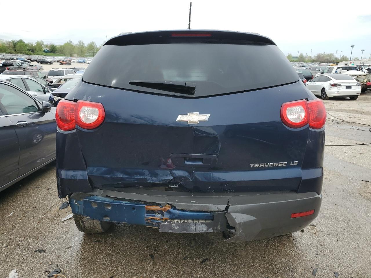 1GNLREED8AS144212 2010 Chevrolet Traverse Ls