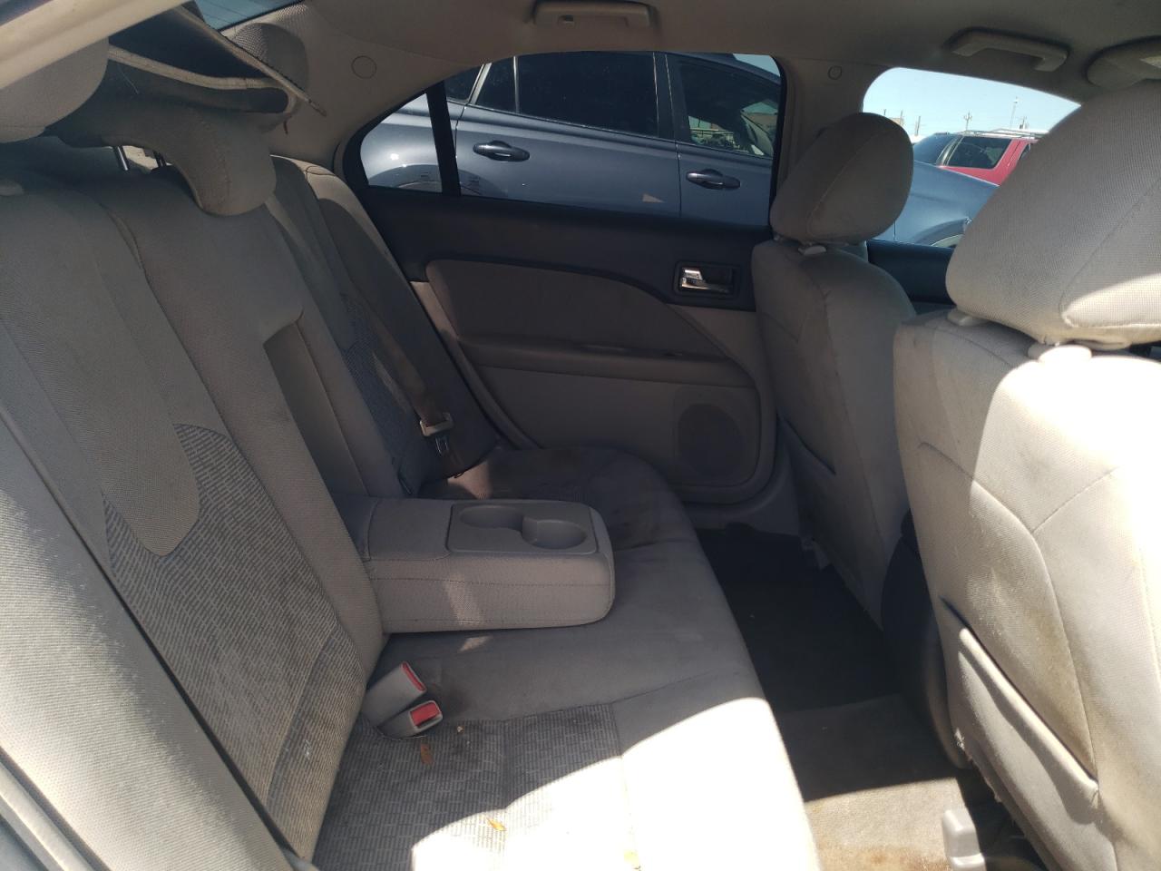 3FAHP0HA6BR235989 2011 Ford Fusion Se