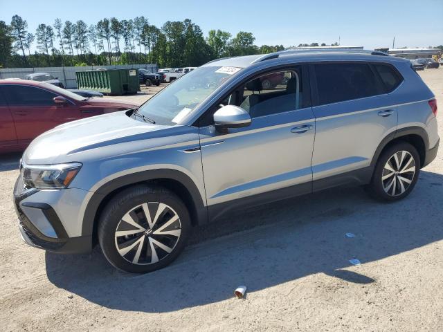 3VVYX7B27NM065102 Volkswagen Taos SE 