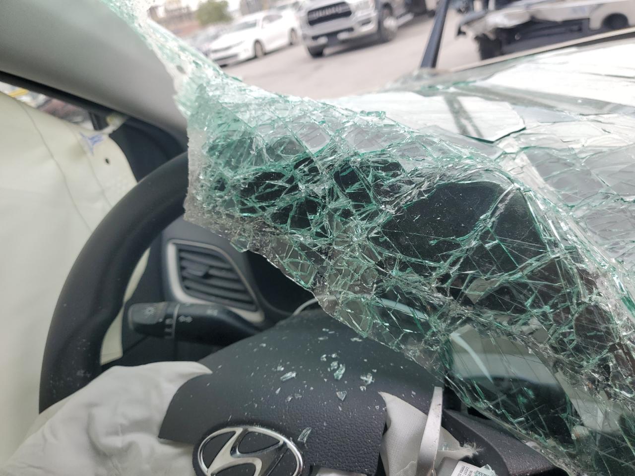 3KPC24A67LE109164 2020 Hyundai Accent Se