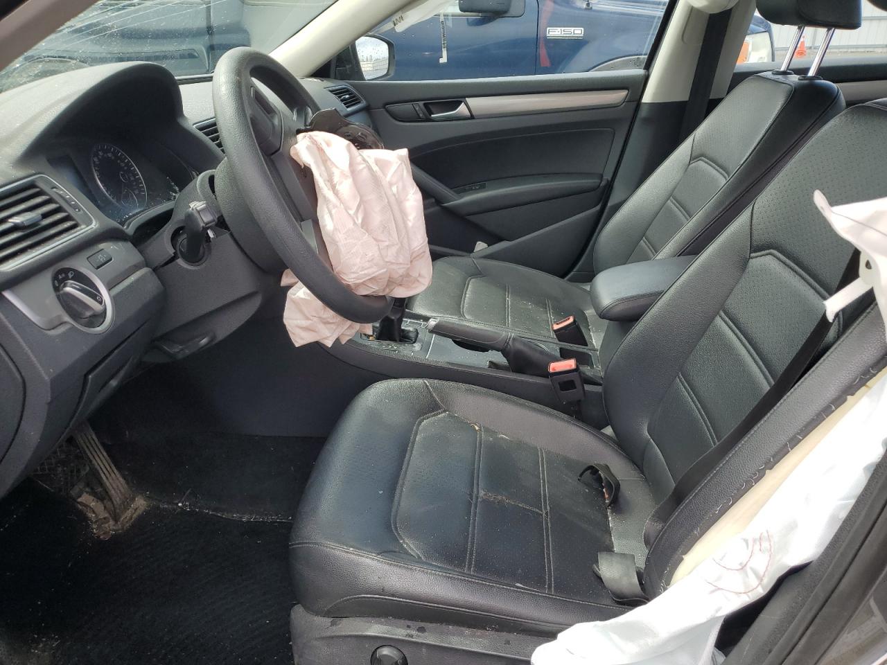 1VWAP7A30DC132596 2013 Volkswagen Passat S