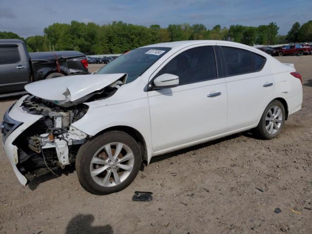 NISSAN VERSA S