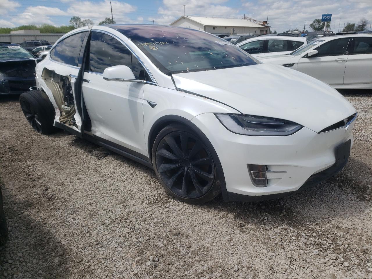TESLA MODEL X