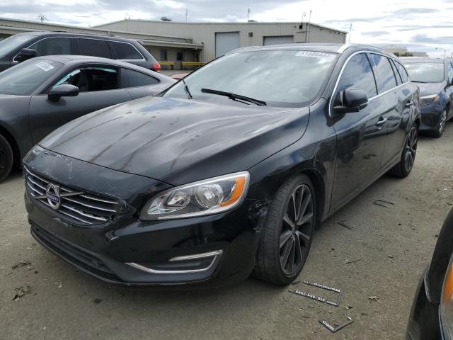 YV140MEKXG1305328 2016 Volvo V60 T5 Premier