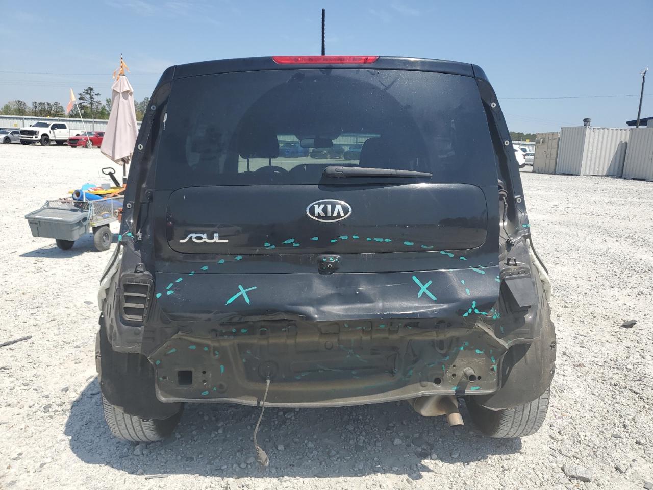 KNDJN2A26J7508449 2018 Kia Soul