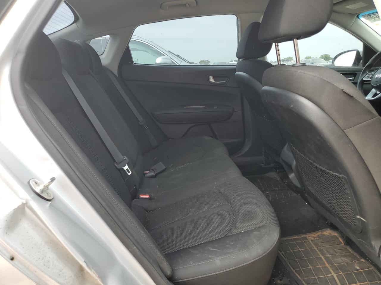 5XXGT4L35KG335419 2019 Kia Optima Lx