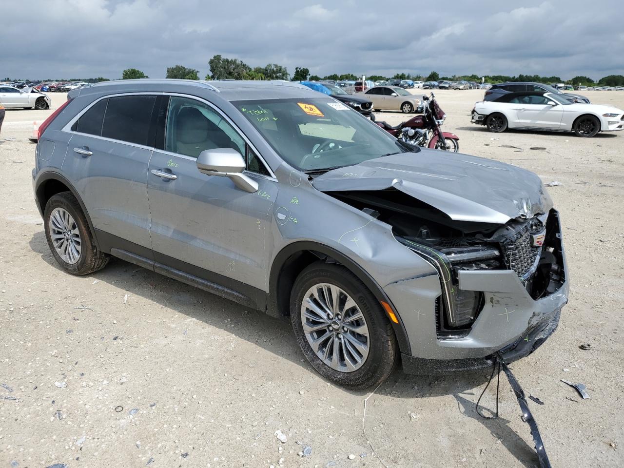 1GYFZCR46RF159262 2024 Cadillac Xt4 Premium Luxury