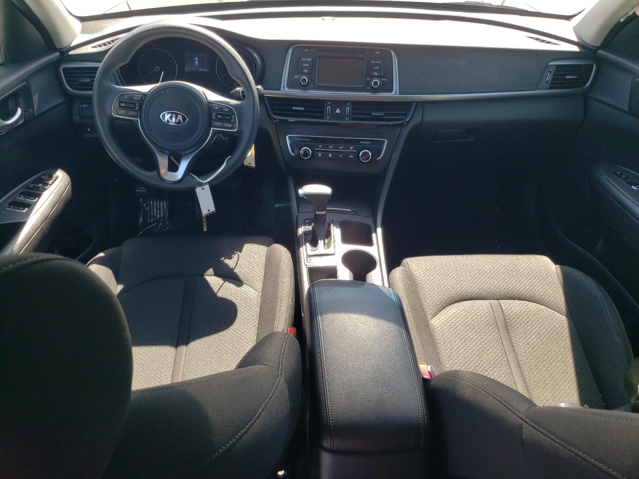 KNAGT4L38G5072738 2016 Kia Optima Lx