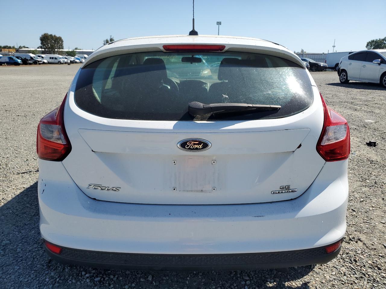 1FAHP3K27CL458058 2012 Ford Focus Se