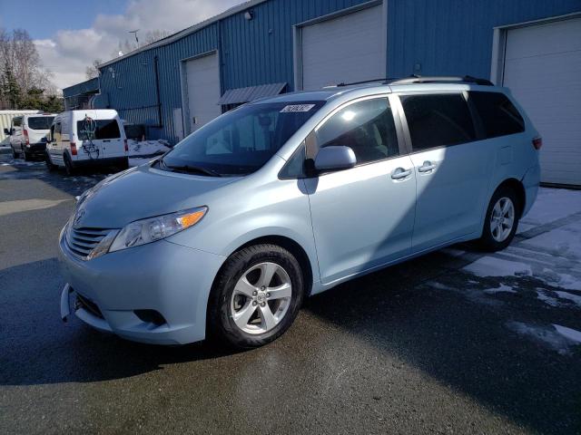 Lot #2461461941 2017 TOYOTA SIENNA LE salvage car