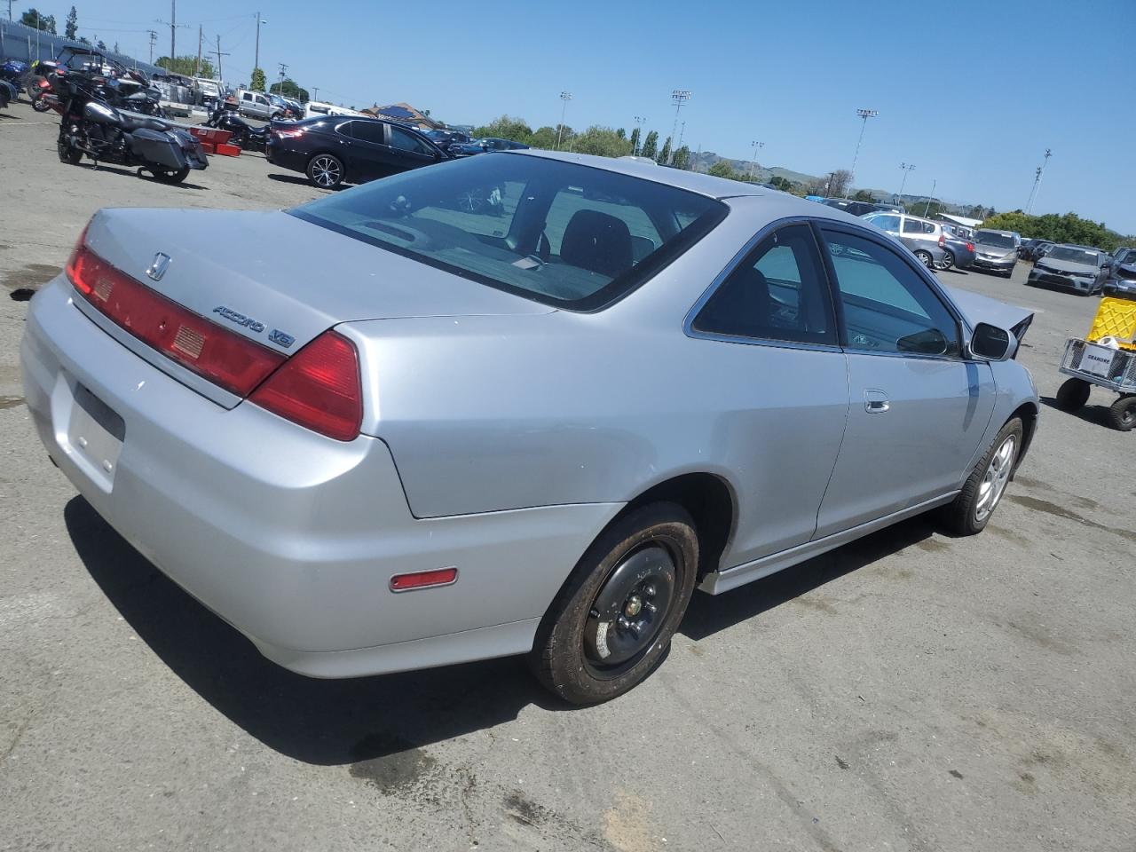 1HGCG22572A030852 2002 Honda Accord Ex