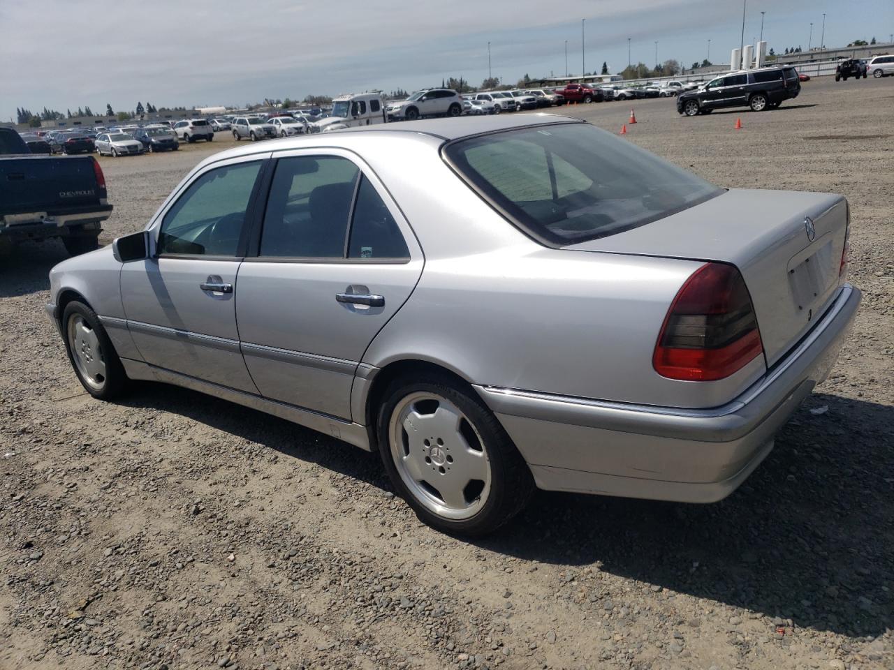 WDBHA29G4WA550329 1998 Mercedes-Benz C 280