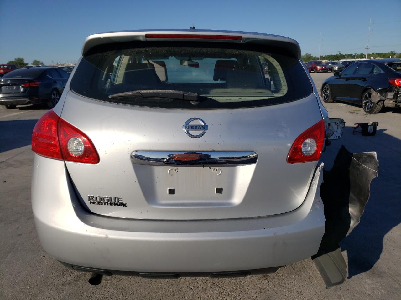 JN8AS5MT6CW251773 2012 Nissan Rogue S