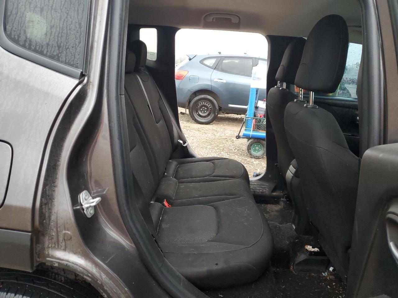 ZACCJBAB5JPH35669 2018 Jeep Renegade Sport