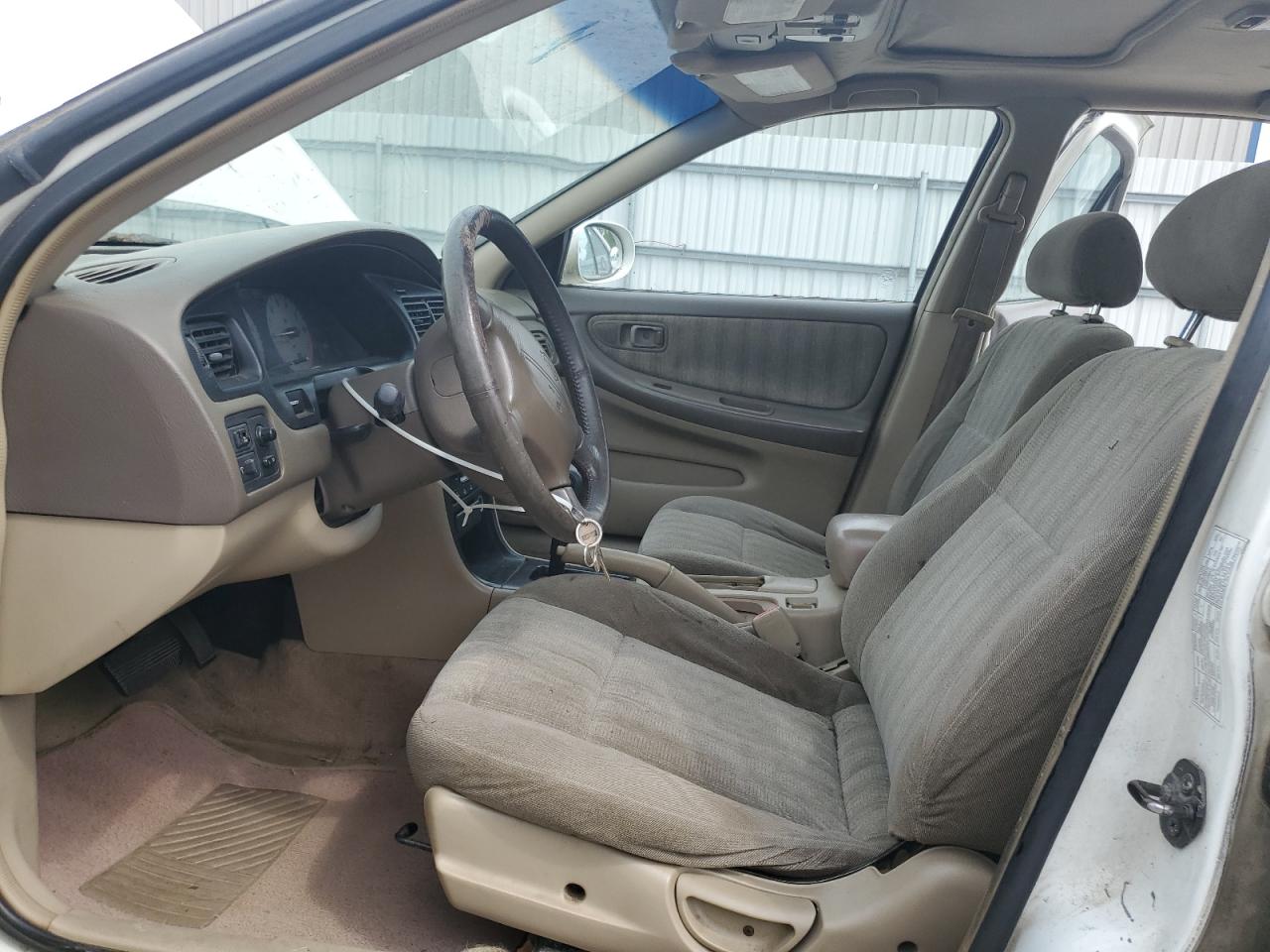 1N4DL01D3XC268033 1999 Nissan Altima Xe