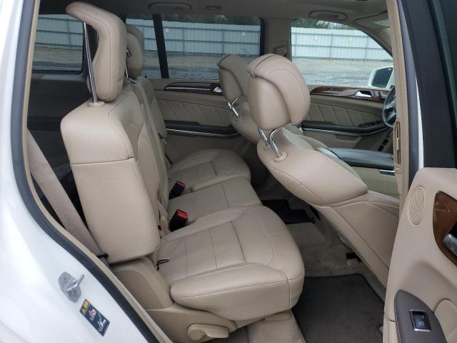 Lot #2455211334 2015 MERCEDES-BENZ GL 550 4MA salvage car
