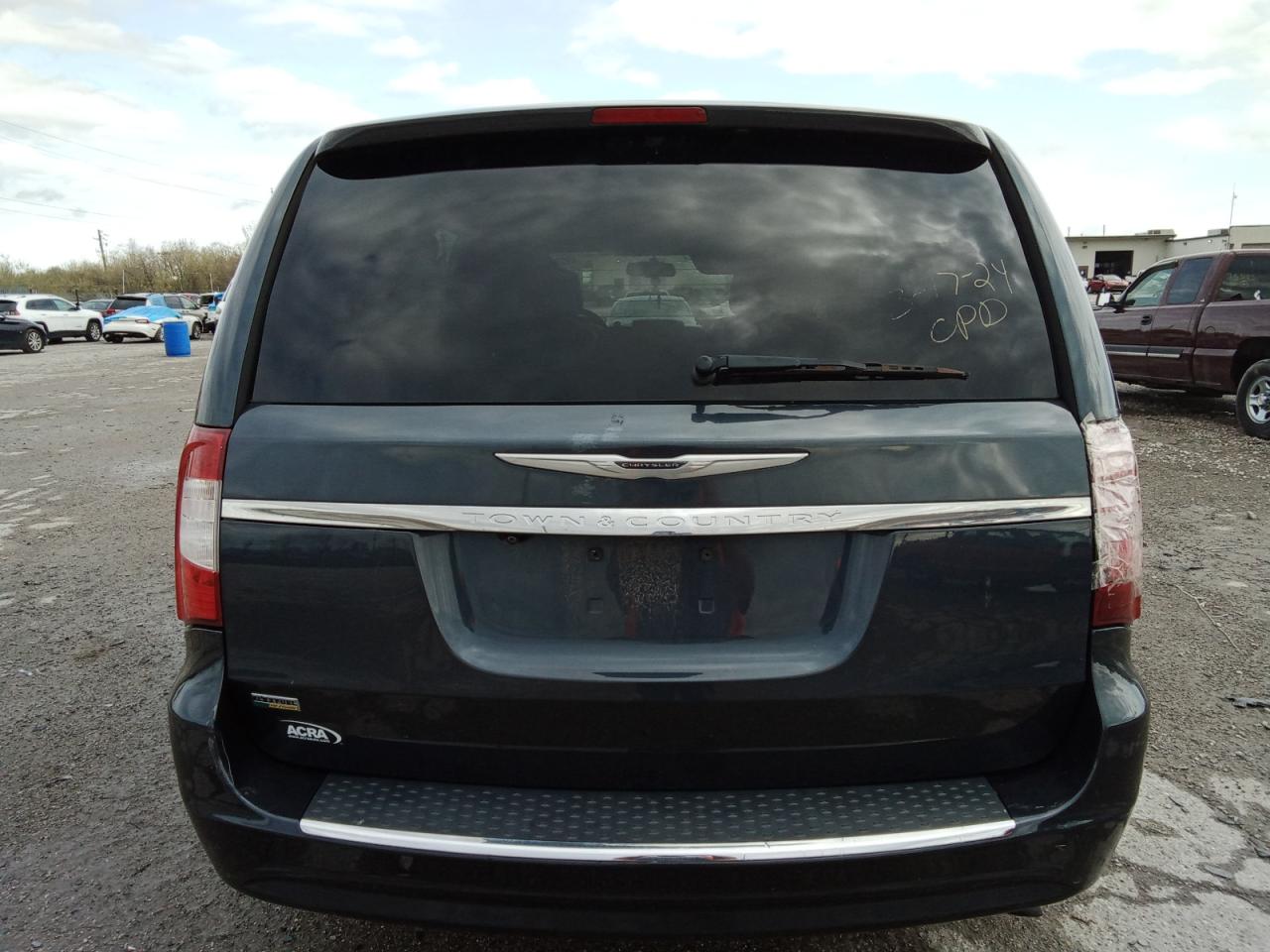 2C4RC1BG8ER446392 2014 Chrysler Town & Country Touring