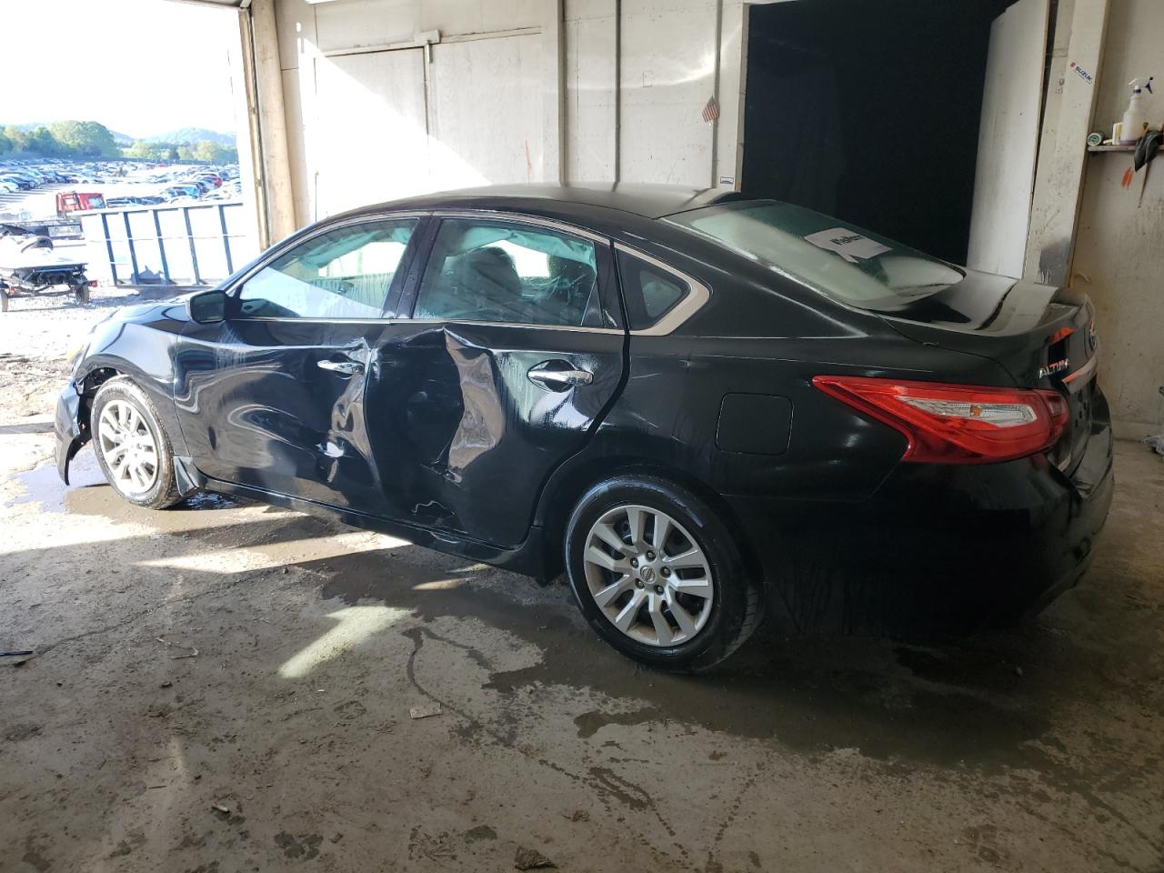 2017 Nissan Altima 2.5 vin: 1N4AL3AP0HC495681