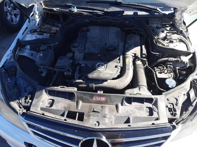 Lot #2493683056 2014 MERCEDES-BENZ C 250 salvage car