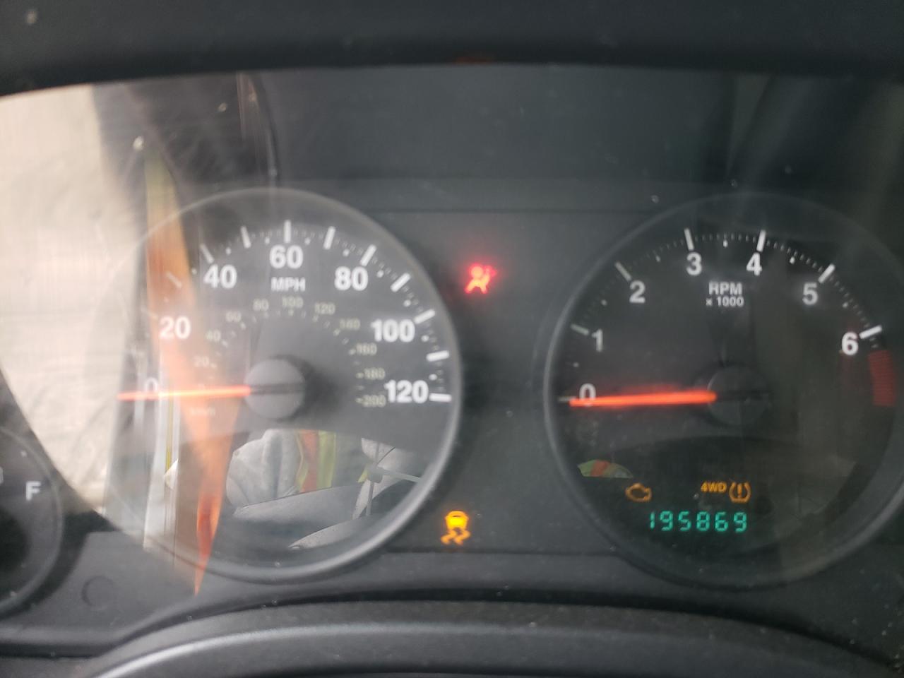 1J4NF1FB6BD235446 2011 Jeep Compass Sport