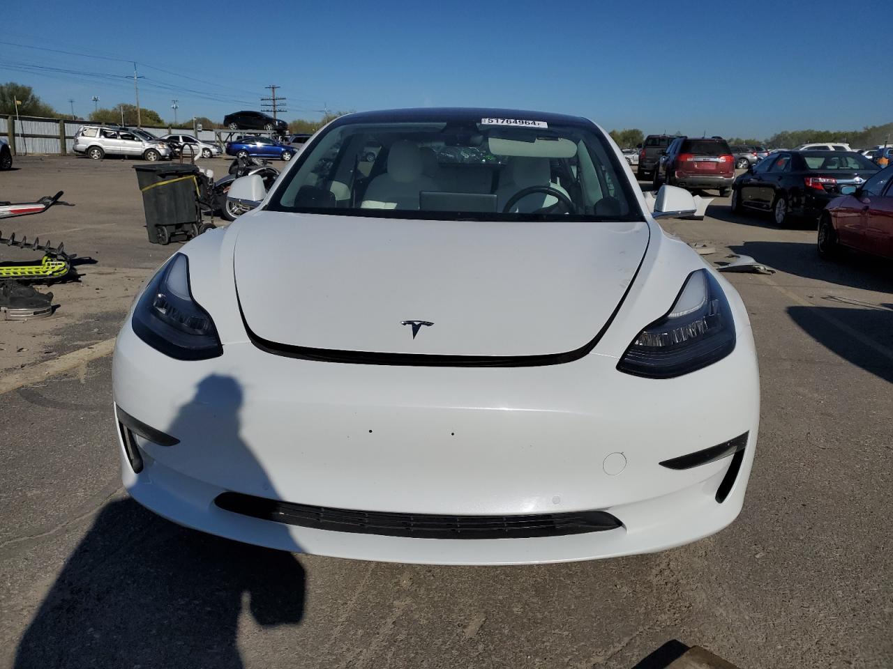 2018 Tesla Model 3 vin: 5YJ3E1EB6JF122282