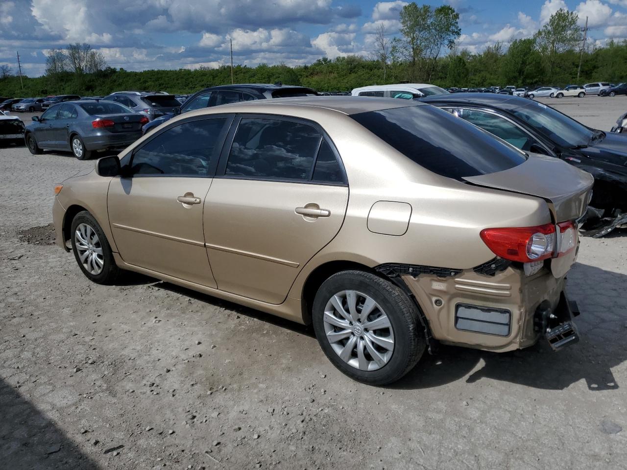 2T1BU4EE0CC825331 2012 Toyota Corolla Base