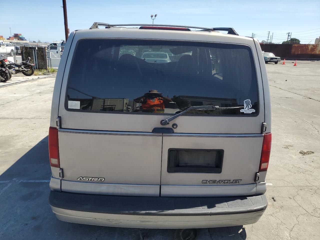 1GNEL19W7YB191093 2000 Chevrolet Astro