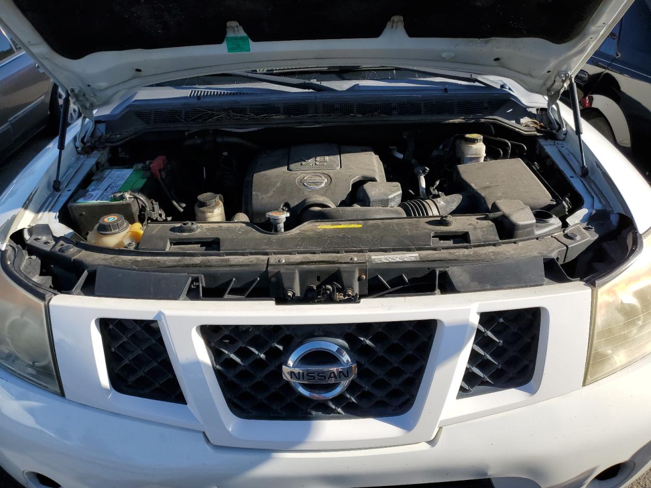 5N1AA0ND7CN610204 2012 Nissan Armada Sv