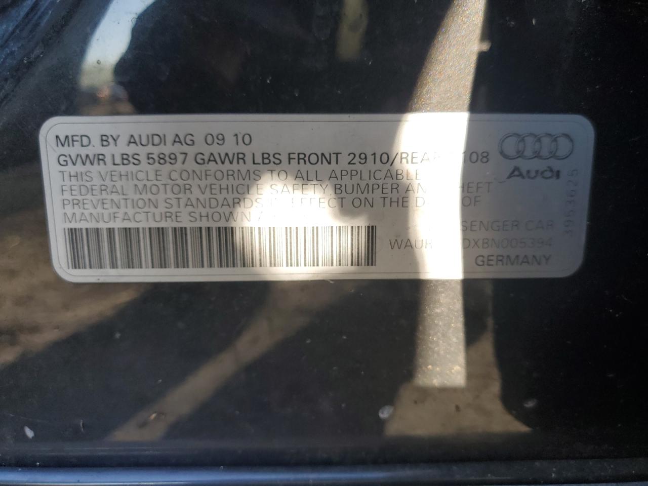 WAURVAFDXBN005394 2011 Audi A8 L Quattro