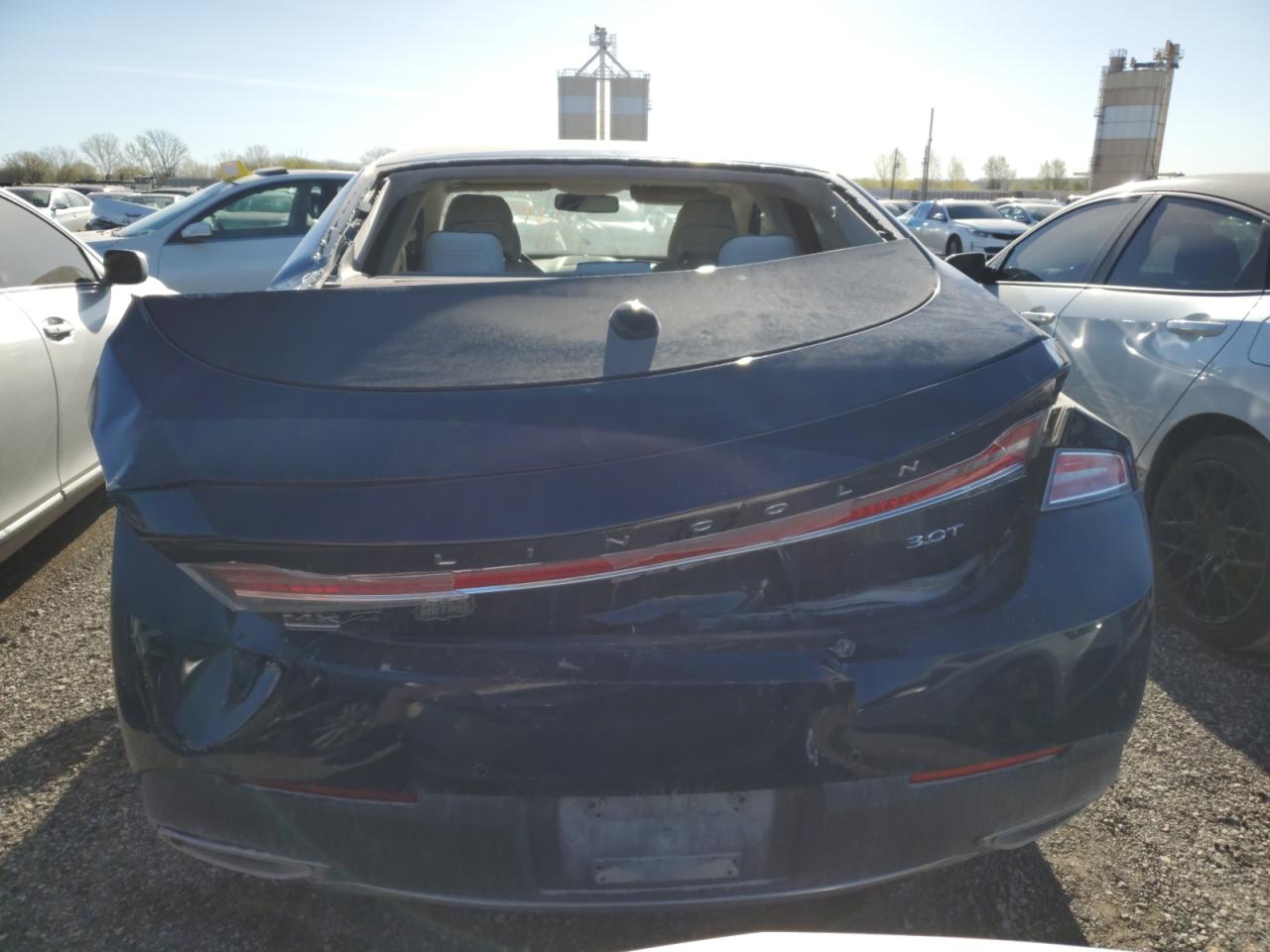 Lot #2821767469 2018 LINCOLN MKZ BLACK