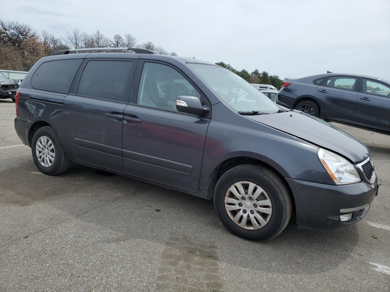 KNDMG4C71E6553421 2014 Kia Sedona Lx