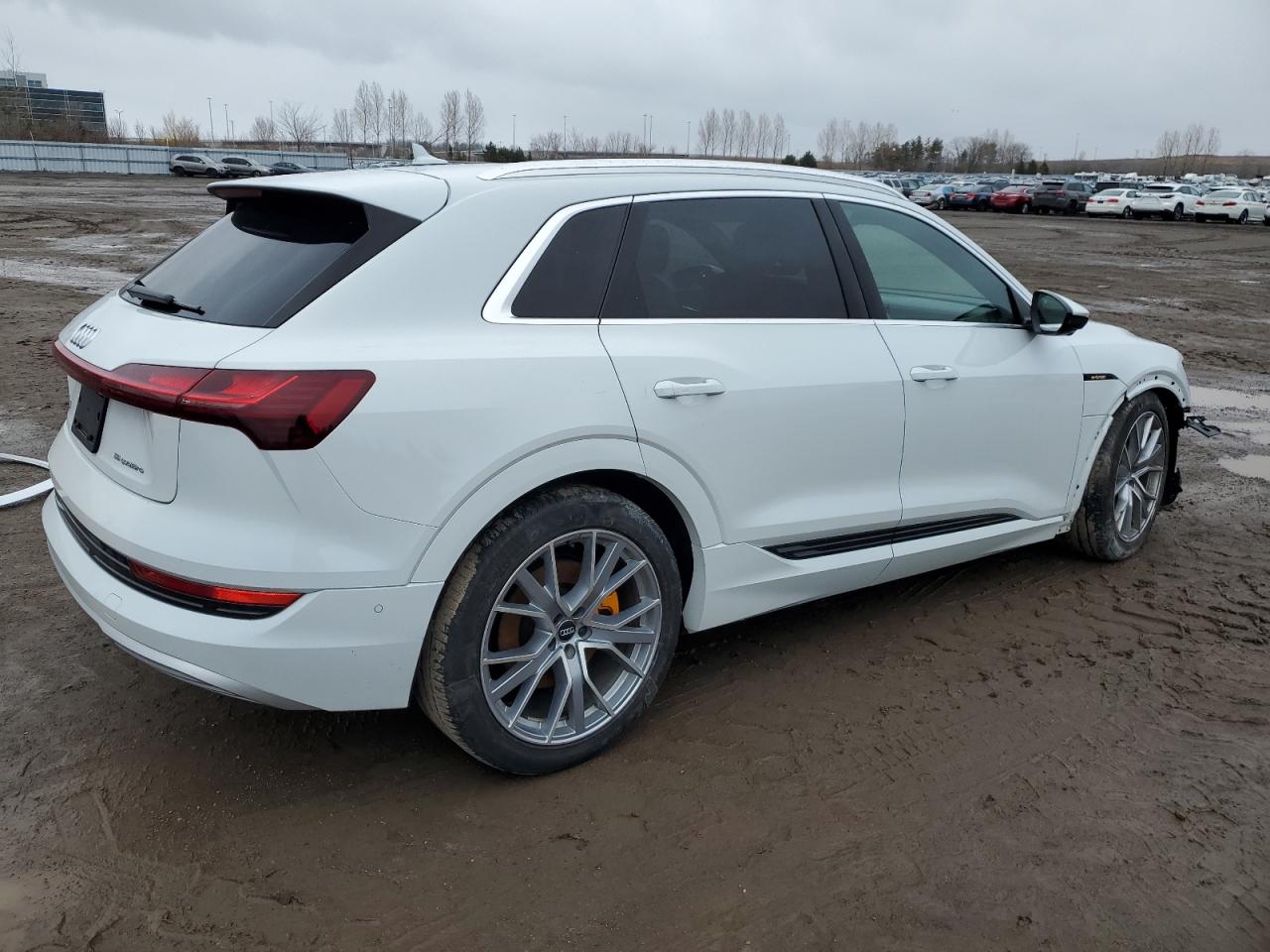 WA1VAAGE5KB013953 2019 Audi E-Tron Prestige