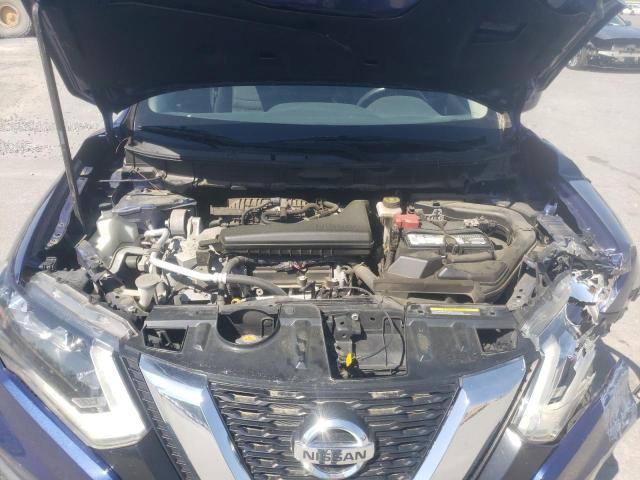 2017 Nissan Rogue S VIN: JN8AT2MV2HW015688 Lot: 52133744