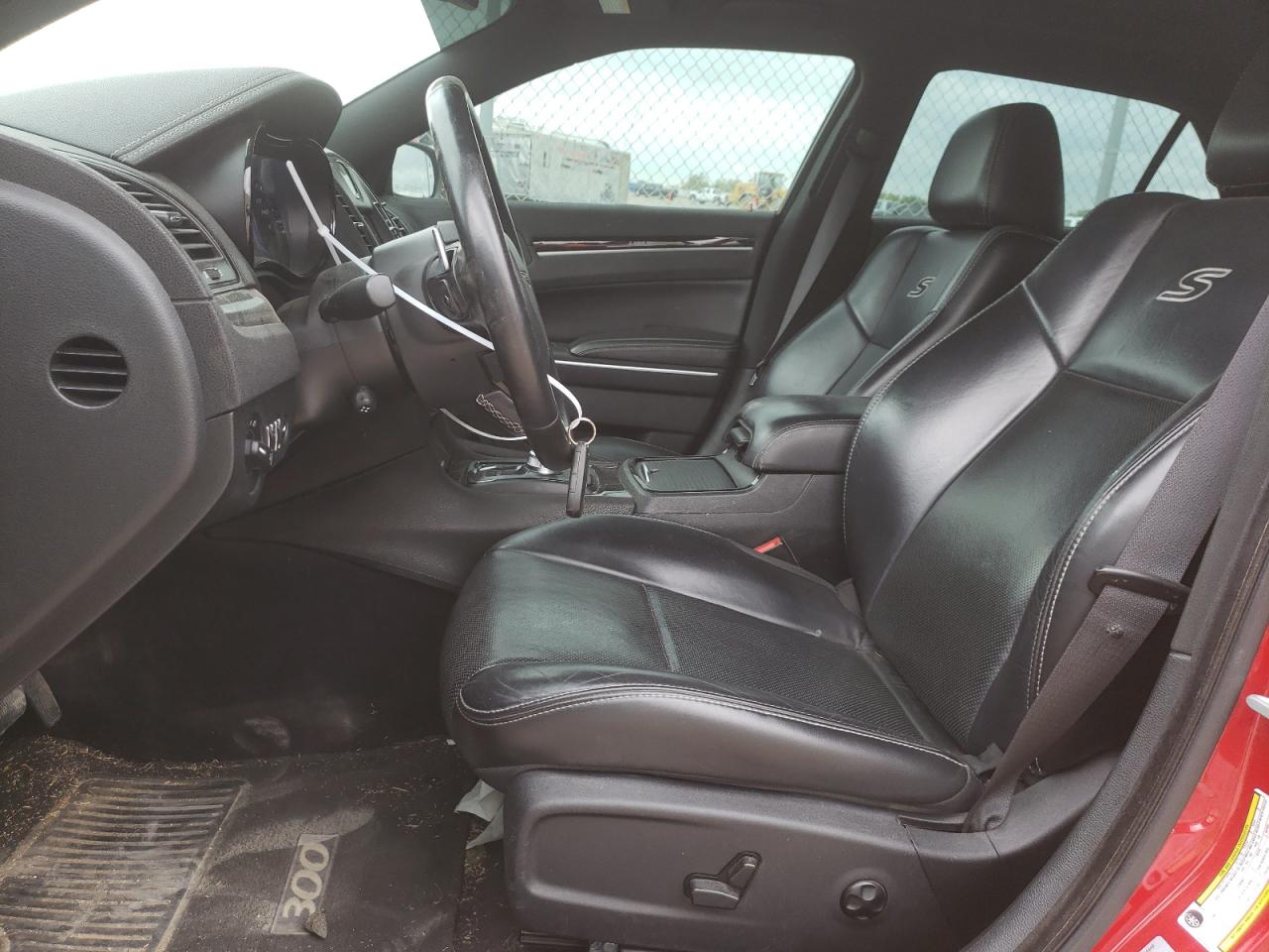 2C3CCABT5HH511992 2017 Chrysler 300 S