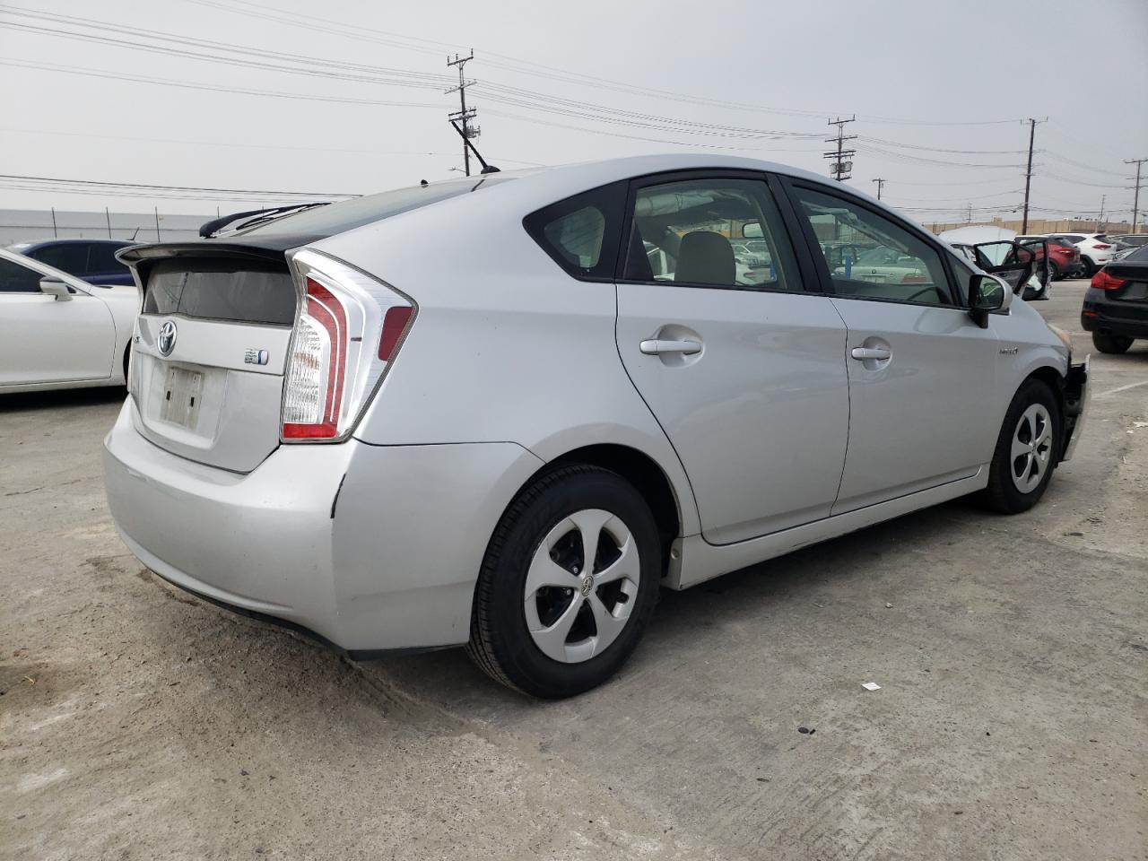 2014 Toyota Prius vin: JTDKN3DU7E1762557