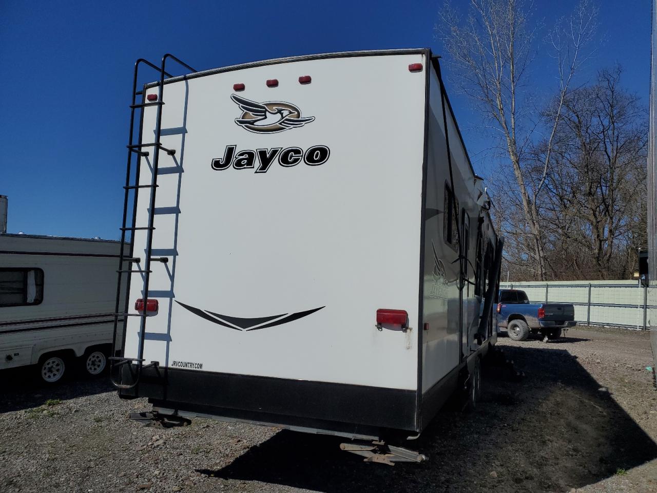 1UJBJ0BV7G11K0106 2016 Jayc Camper