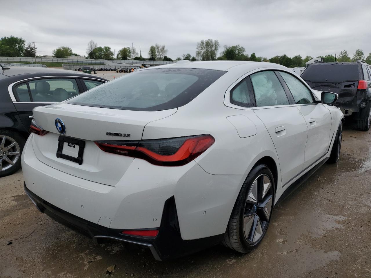 2023 BMW I4 Edrive 35 vin: WBY43AW02PFP51239