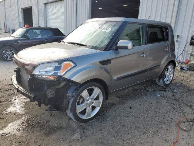 2011 Kia Soul + VIN: KNDJT2A23B7314632 Lot: 50056054