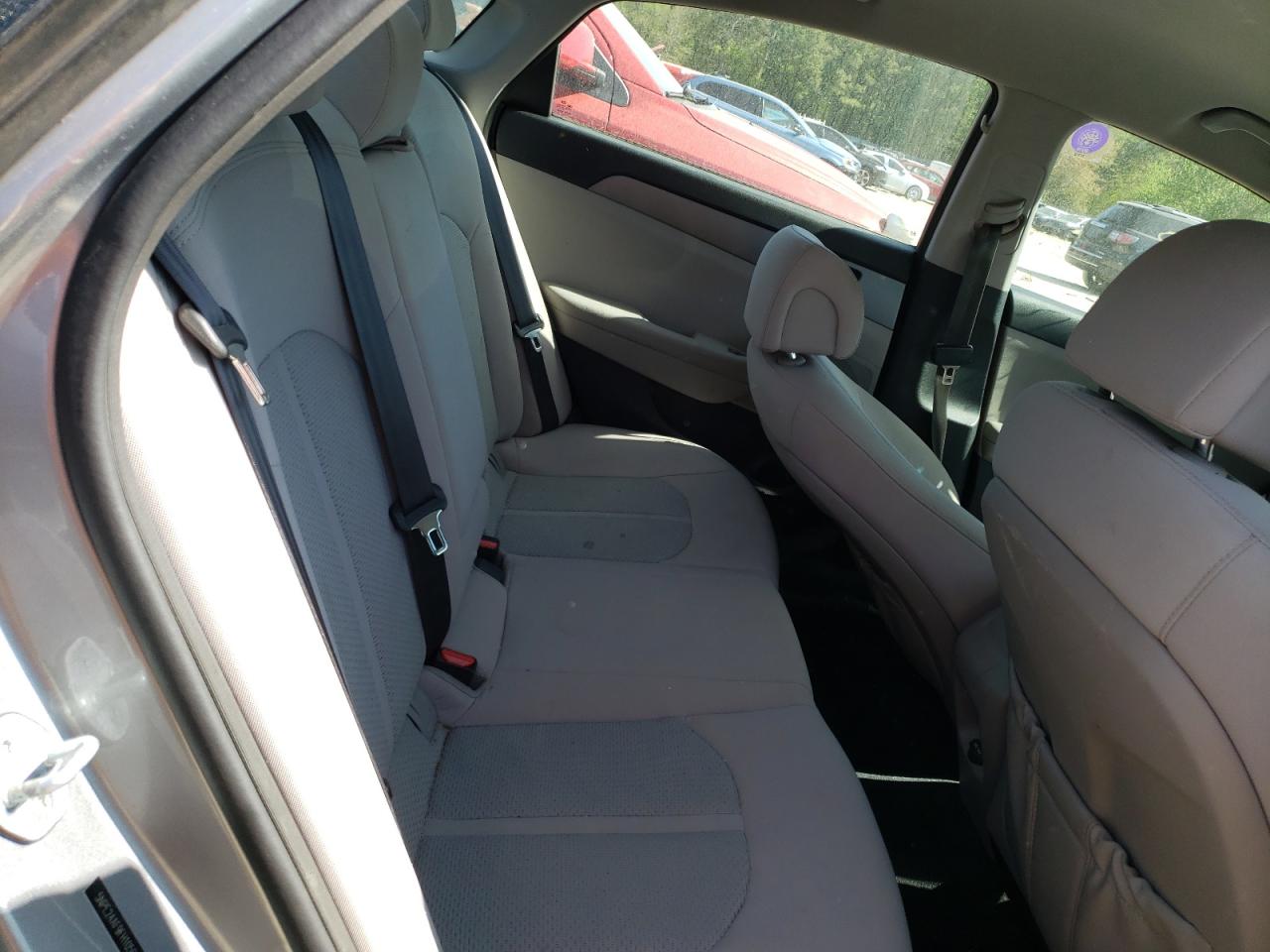 5NPE24AF9FH105030 2015 Hyundai Sonata Se