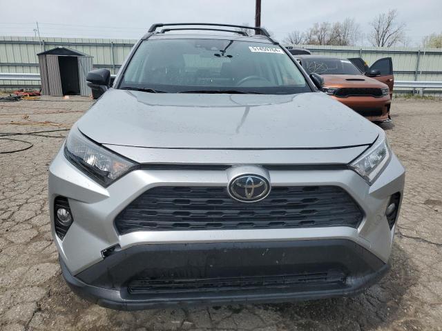  TOYOTA RAV4 2019 Сріблястий