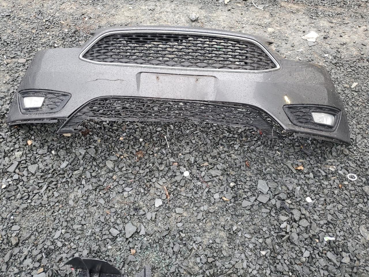 1FADP3F22FL308677 2015 Ford Focus Se