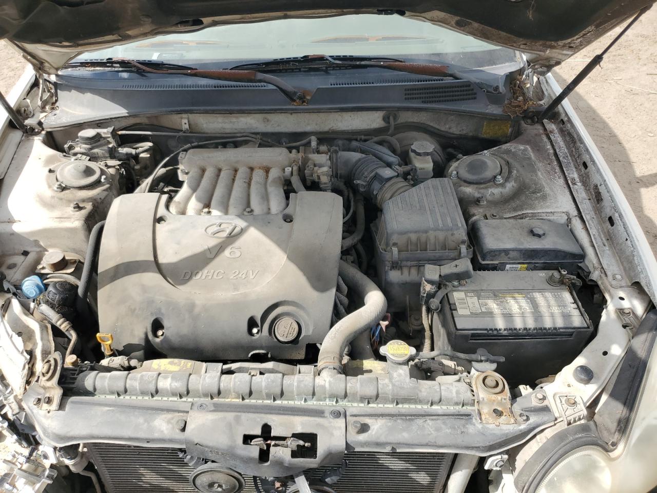 KMHWF35HX5A208859 2005 Hyundai Sonata Gls