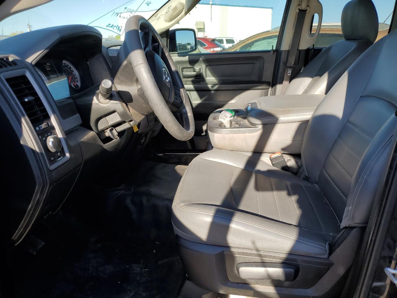 2018 Ram 1500 St vin: 1C6RR6FG0JS119488