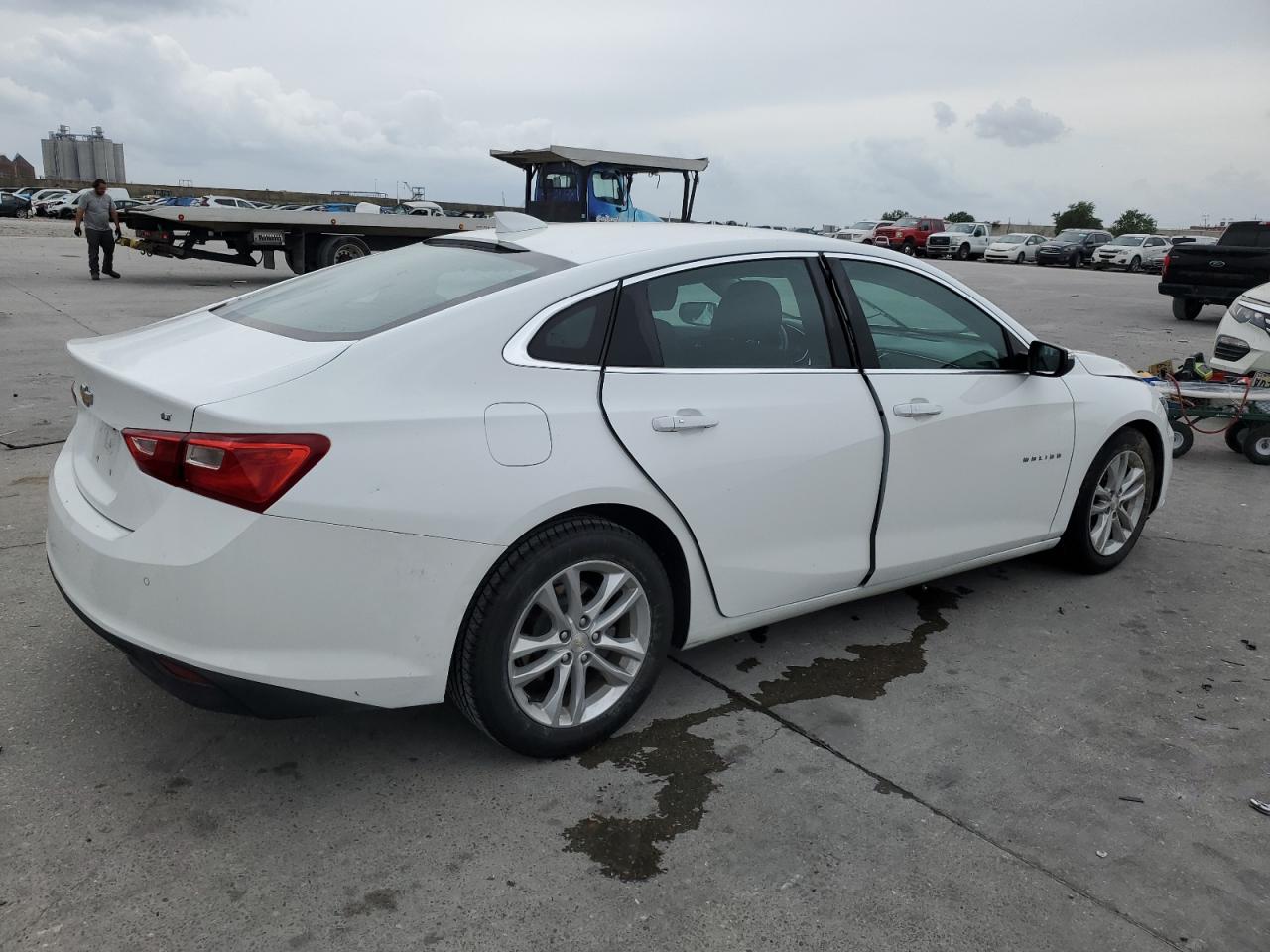 2017 Chevrolet Malibu Lt vin: 1G1ZE5ST2HF175977